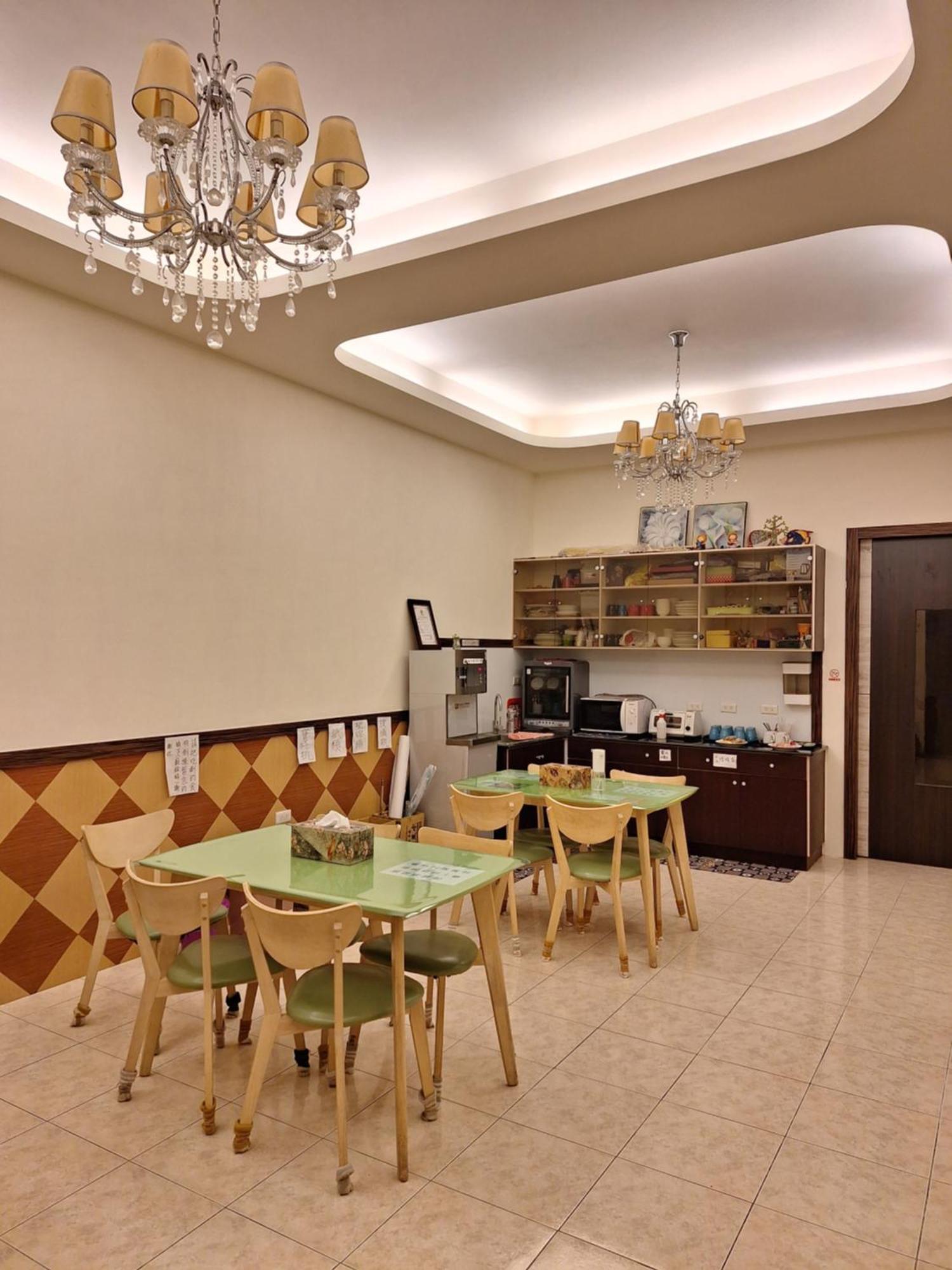 Taitung Happy Heart B&B מראה חיצוני תמונה